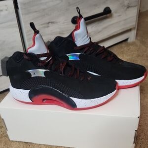 Air Jordan 35 Bred